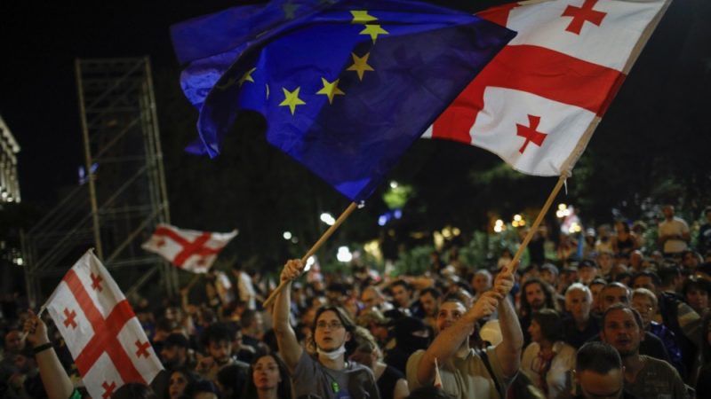 The news of vote rigging and violence around the polling stations in #Georgia yesterday are extremely alarming.
 
We must stand with all those in Georgia who believe in a European future free from Russia’s malign influence.
 
Georgia is Europe.