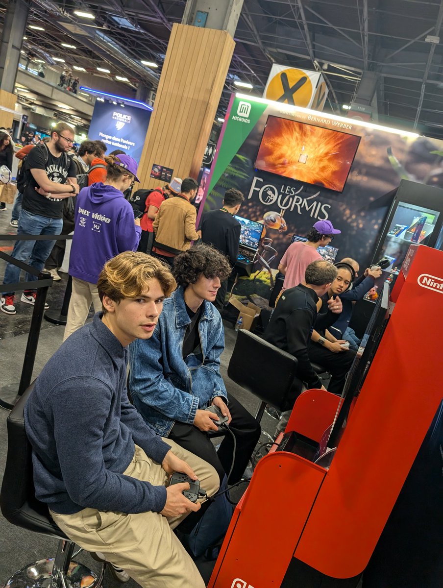 Microids_off's tweet photo. Incroyable @ParisGamesWeek en votre compagnie ! 💚🔥
Quelle a été votre démo préférée sur notre stand ? #PGW24 #MicroidsPGW https://t.co/hoDl98Iayf