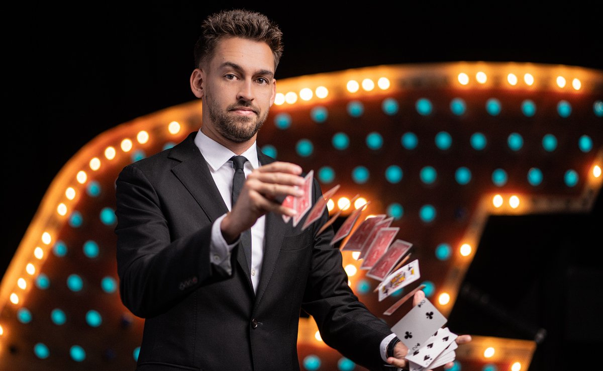 The_Cruise_News's tweet photo. @SeabournCruise Announces Line-up Of Themed Entertainments And Conversations Speakers For Select 2025 Voyages On Seabourn Encore
👇👇
https://t.co/bxPI2xdODB

Images: ©2024 Seabourn Cruise Lines, Inc https://t.co/XppUWy0xu6