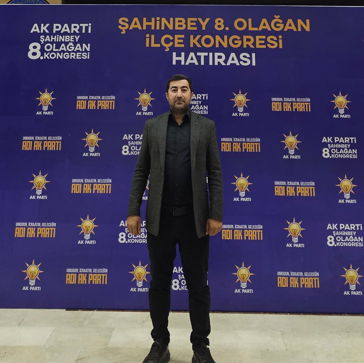 TiryakilerDer's tweet photo. Balaban (Seydimen  ) köyünden 
İskender Tiryaki 

Ak Parti Şahinbey İlçe Başkanlığının 8. Olağan Kongresinde; Ak Parti Şahinbey İlçe Yönetim kuruluna iskender Tiryaki seçilmiştir. 
Kıymetli başkanımıza muvaffakiyetler dileriz. @fmfedaioglu @avmehmettiryaki @iskendertiryaki https://t.co/D0yDYrPQQP