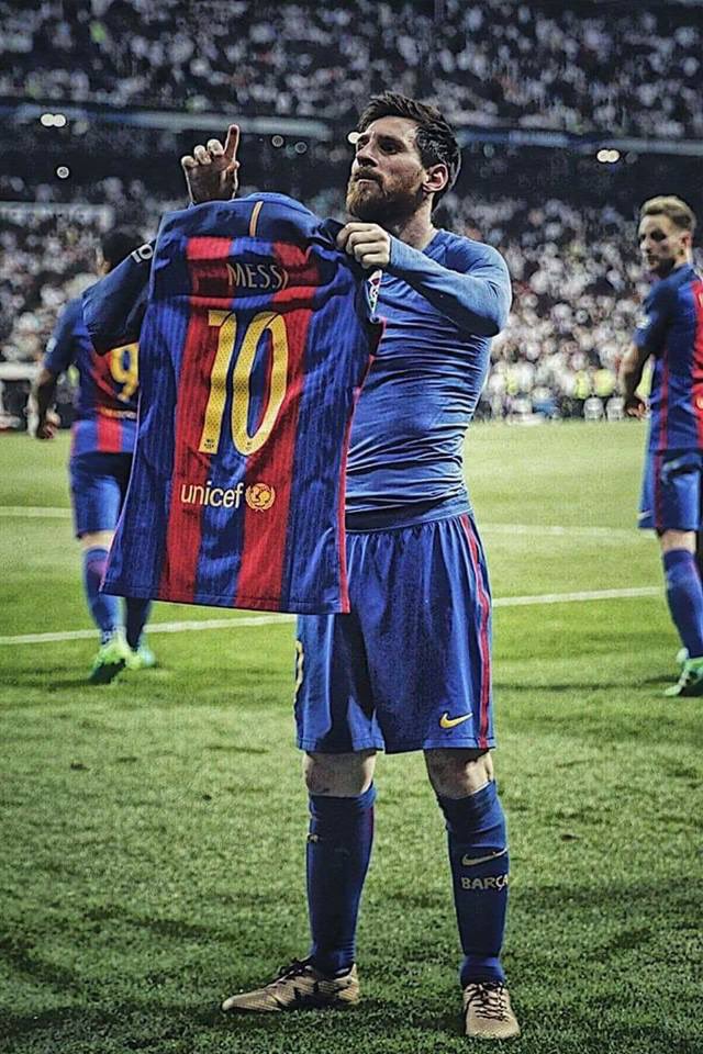 i know you're proud and very happy 😃 

#Messi #leomessi  ❤️❤️❤️❤️