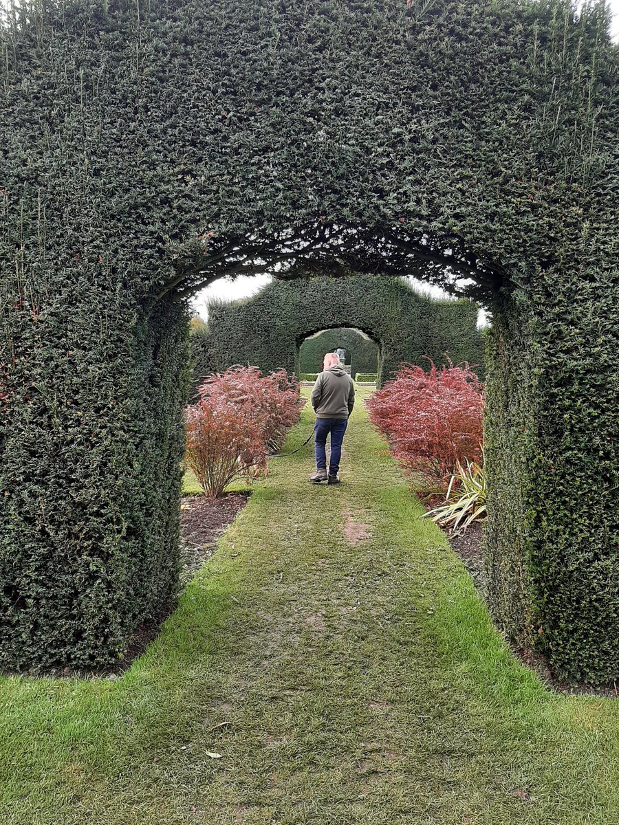 " "I have been here before" I said...." A fabulous relaxing weekend with my 2 boys camping at Castle Howard. No sign of Anthony Andrews but re visiting Evelyn Waugh😉 <a href="/CastleHowardEst/">Castle Howard</a> <a href="/_DavidCatterall/">David Catterall DL</a> <a href="/JudeGrinter/">Jude</a>
