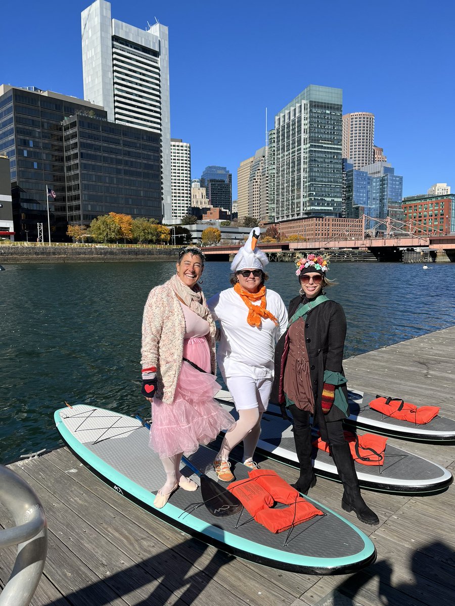 Great weekend of #paddling and picking up more waste. What a treat it is to have this #publicdock and to see <a href="/BostonSUPYoga/">Boston SUP Yoga</a> in full costumes! Love <a href="/fortpointpier/">Fort Point Pier</a> <a href="/BosHarborToday/">Boston Harbor Today</a> and <a href="/atlanticwharf/">Atlantic Wharf</a> and #15Necco <a href="/FPNA_Boston/">FPNA Boston</a> for making all of this possible!