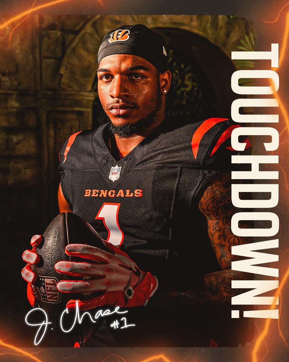 Bengals's tweet photo. TOUCHDOWN UNOOOO. 

Bengals on the board first! https://t.co/xBBOSor9YW