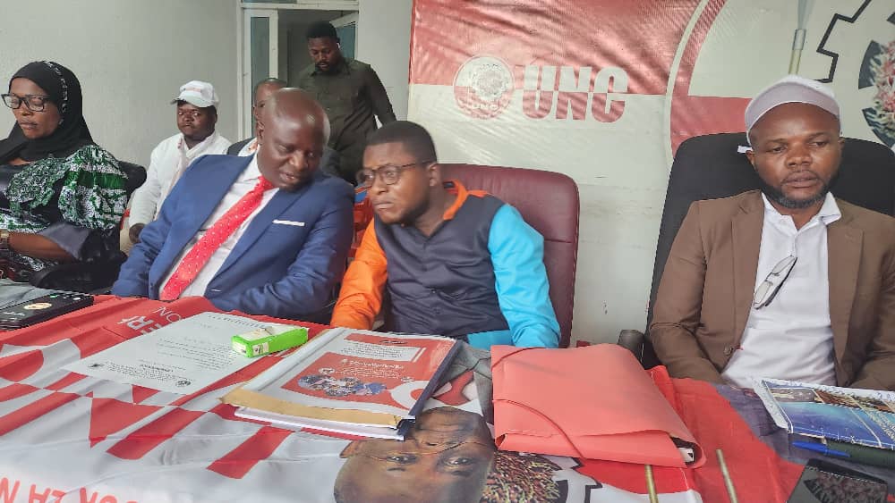 SoVKasbl's tweet photo. KIN, 26 octobre 2024 : Promotion du Kamerhisme et de l'UNC : La #CENAREMASOC tjrs en avant plan. @VitalKamerhe1 @BillyKambale1 @MichelMoto1 @GaborienM @JolMongu2 @KamusakyJossar1 @CibalwiraGlordy @MuadiLaeticia @ComPriv_VK @AimMoto @jacquelinemputu @AimMoto https://t.co/Lukd8xGWb2