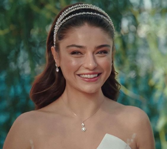 Stxirway_Hexven's tweet image. ╭┈───────           

╰┈➤  #NewIcon