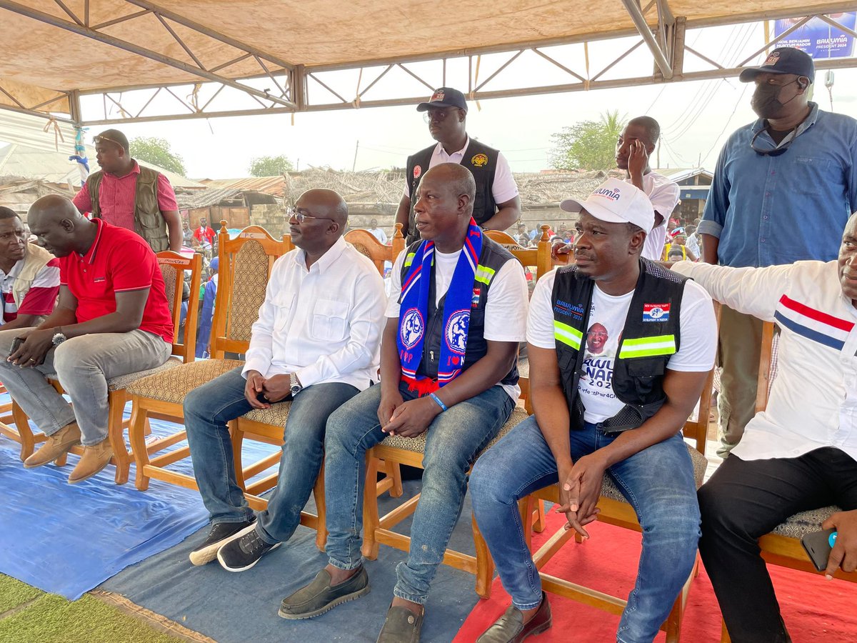 Rosemar54237842's tweet photo. Nkwanta North Community Connect, Oti Region
#Bawumia2024
#ItIsPossible
#VoteNumber 1 https://t.co/ZkgZM8i35E