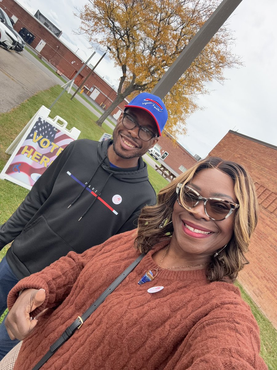 DrDeAnnaBNanna's tweet photo. Me and this first-time voter. Our votes matter. Yours too!
#civicduty
#castyourvote
#ItsYourRight https://t.co/dYAb9cnoZN