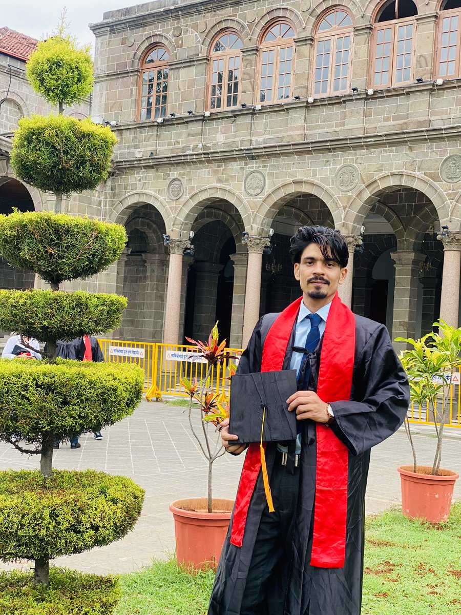 bahaar_208's tweet photo. End of Master’s degree 🎓 https://t.co/CYfliEW14k