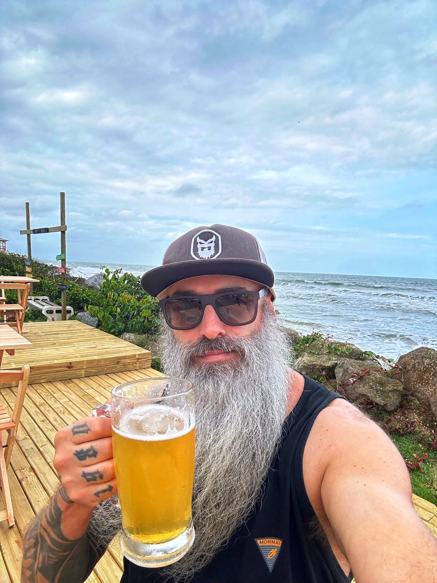 BeardedMachado's tweet photo. https://t.co/mGrU6P5EYv
