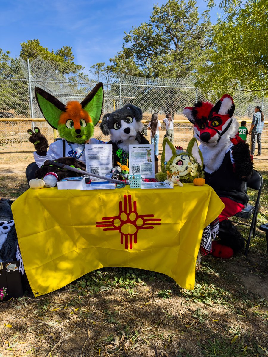 Mission report: I got cotton candy and saw so many pretty wolves and two adorable foxes, and educated the public! Thank you to Wild Spirit Wolf Sanctuary for giving our group the amazing opportunity to be at their Howl-o-ween event! 
wildspiritwolfsanctuary.org