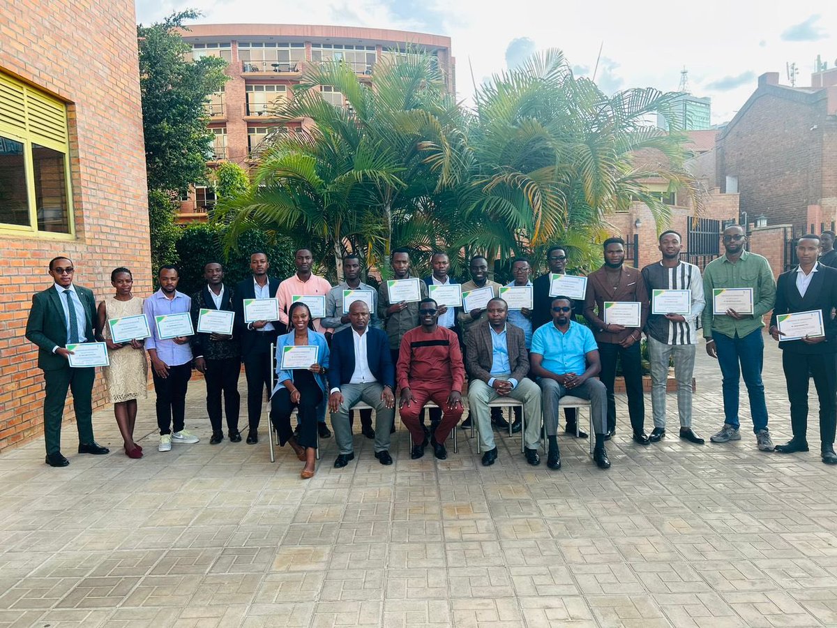 PharmacyCouncil (@rwandanpc) on Twitter photo Today, the Deputy Chairperson <a href="/RwandaNPC/">PharmacyCouncil</a> Dr. John NYILIGIRA welcomed new pharmacy professionals to the field, emphasizing the importance of discipline, adherence to legal and regulatory standards, and a commitment to serving the citizens of Rwanda with integrity and patriotism. Today, the Deputy Chairperson <a href="/RwandaNPC/">PharmacyCouncil</a> Dr. John NYILIGIRA welcomed new pharmacy professionals to the field, emphasizing the importance of discipline, adherence to legal and regulatory standards, and a commitment to serving the citizens of Rwanda with integrity and patriotism.