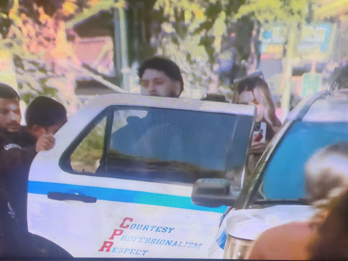 ClubChalamet's tweet photo. The NYPD has arrested a TC lookalike. 😳 https://t.co/nCAPHXPoUD