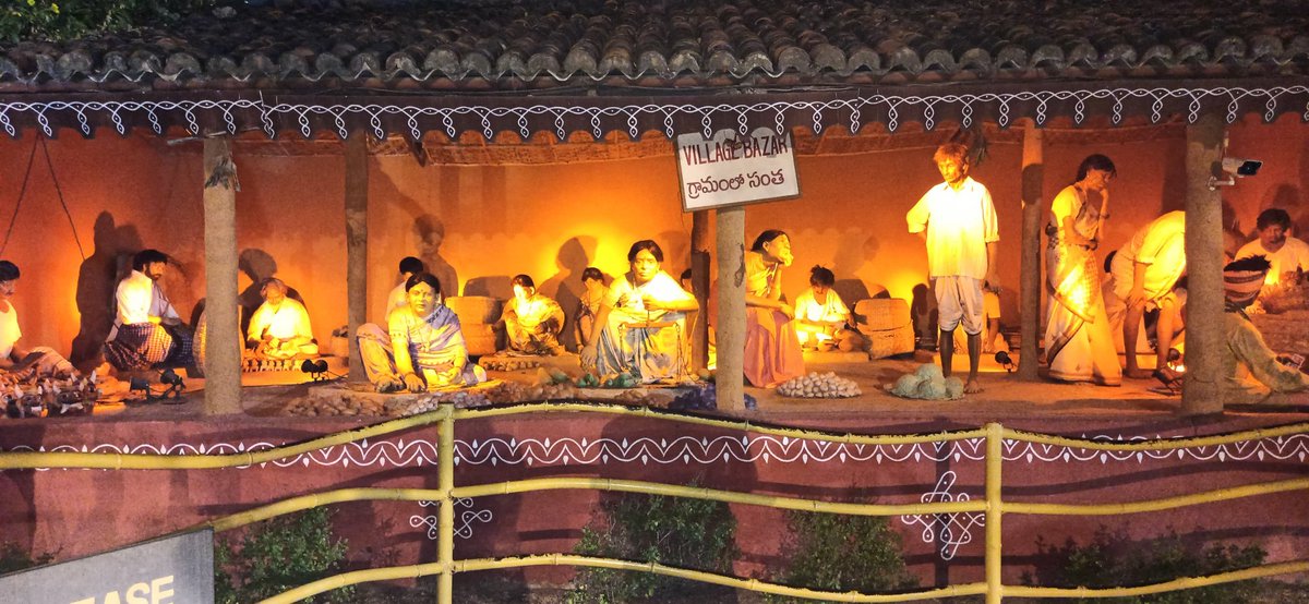 i_NTR_overt_'s tweet image. Shocked when I see the first image🙏
 I think it was real 
But those are setting 🫡

#shilparamam #sunday♥️✨