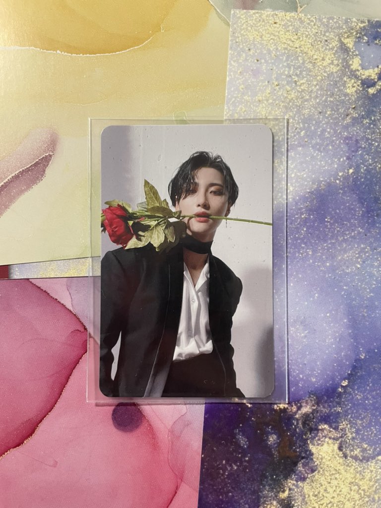 flower_san1's tweet photo. Seonghwa Ateez Wonderwall Flower Pob 
Selling 
Offer Price https://t.co/bY9VVnKgXT