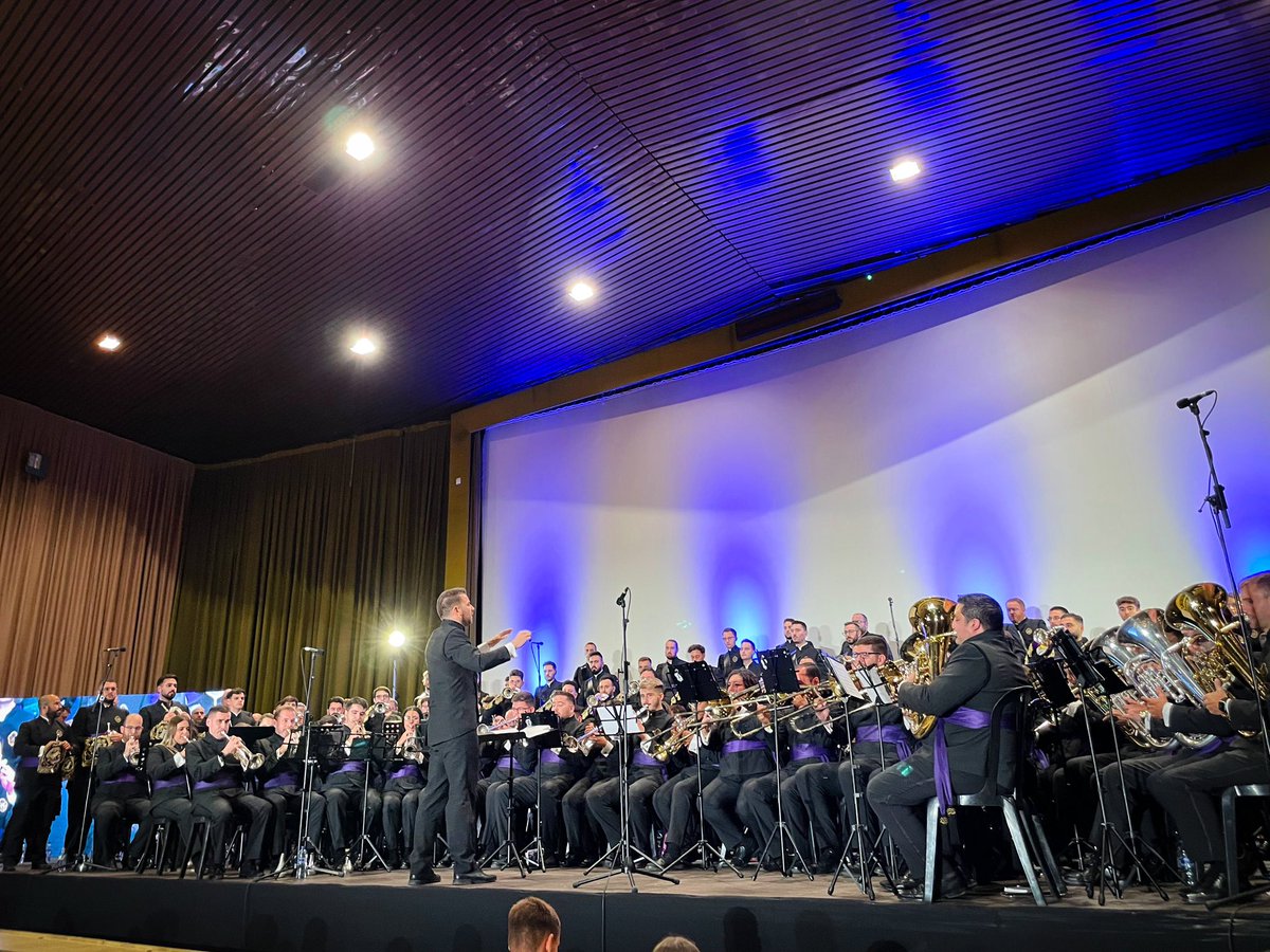 🎼🎺🥁 #SuenaCigarreras en Torremolinos…