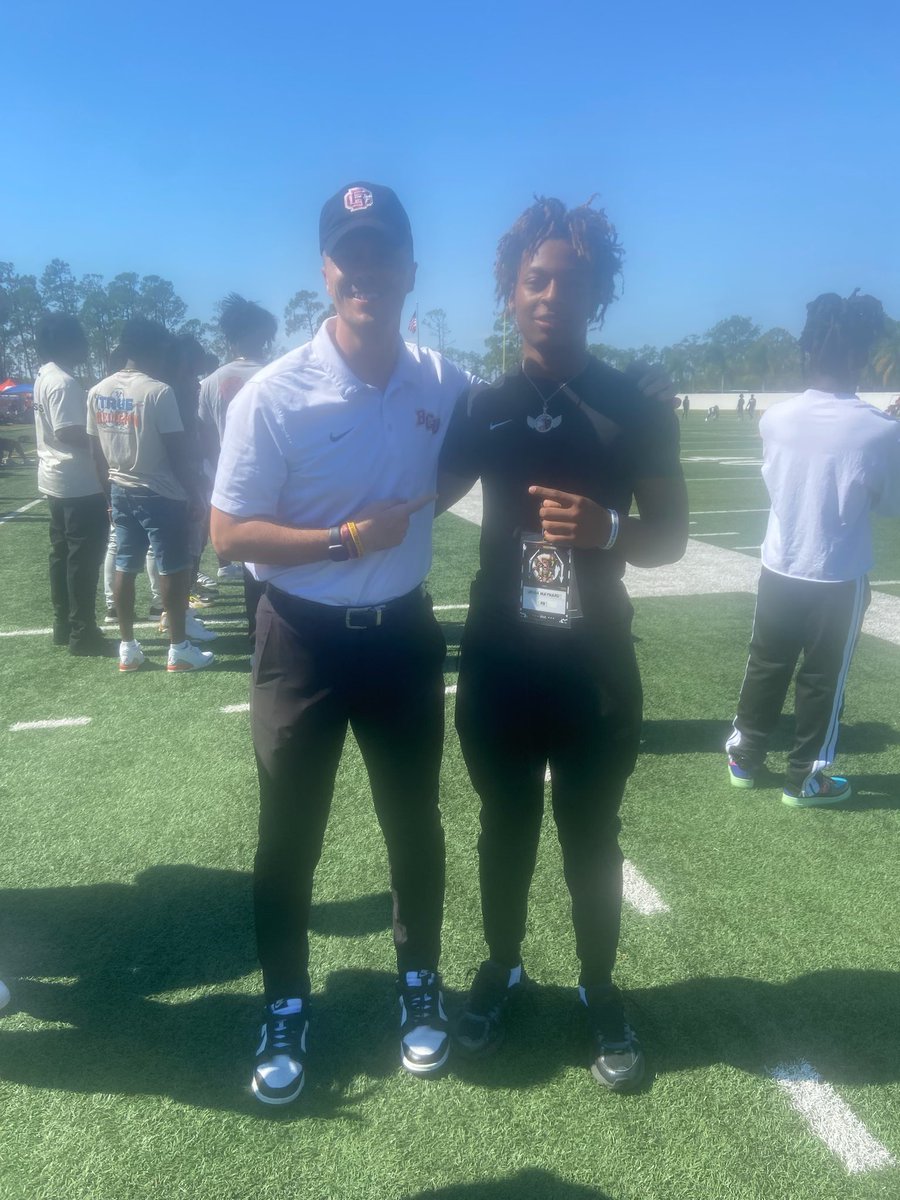 Coach Campbell East Ridge Knights Football (@diondraecampbe2) on Twitter photo A huge shout-out to <a href="/CoachGerbino/">Joe Gerbino</a>, and <a href="/coach_pimp/">Donte' Pimpleton</a>, <a href="/BCUGridiron/">🏈 Bethune-Cookman Football</a> for inviting some of our guys from <a href="/ERHSFB/">East Ridge Knights Football ⚔️🛡🗡</a> to watch the BCU Wildcats game. A great atmosphere and experience for our guys. Thank you! <a href="/UriahMaynard1/">Uriah “FLYGUY” Maynard</a> <a href="/KeAndreMk/">KeAndre McCormick</a> <a href="/donnieburchfiel/">Coach Burchfield</a> <a href="/JamesBurroughs0/">James E Burroughs ✪</a> @N3frmwg A huge shout-out to <a href="/CoachGerbino/">Joe Gerbino</a>, and <a href="/coach_pimp/">Donte' Pimpleton</a>, <a href="/BCUGridiron/">🏈 Bethune-Cookman Football</a> for inviting some of our guys from <a href="/ERHSFB/">East Ridge Knights Football ⚔️🛡🗡</a> to watch the BCU Wildcats game. A great atmosphere and experience for our guys. Thank you! <a href="/UriahMaynard1/">Uriah “FLYGUY” Maynard</a> <a href="/KeAndreMk/">KeAndre McCormick</a> <a href="/donnieburchfiel/">Coach Burchfield</a> <a href="/JamesBurroughs0/">James E Burroughs ✪</a> @N3frmwg