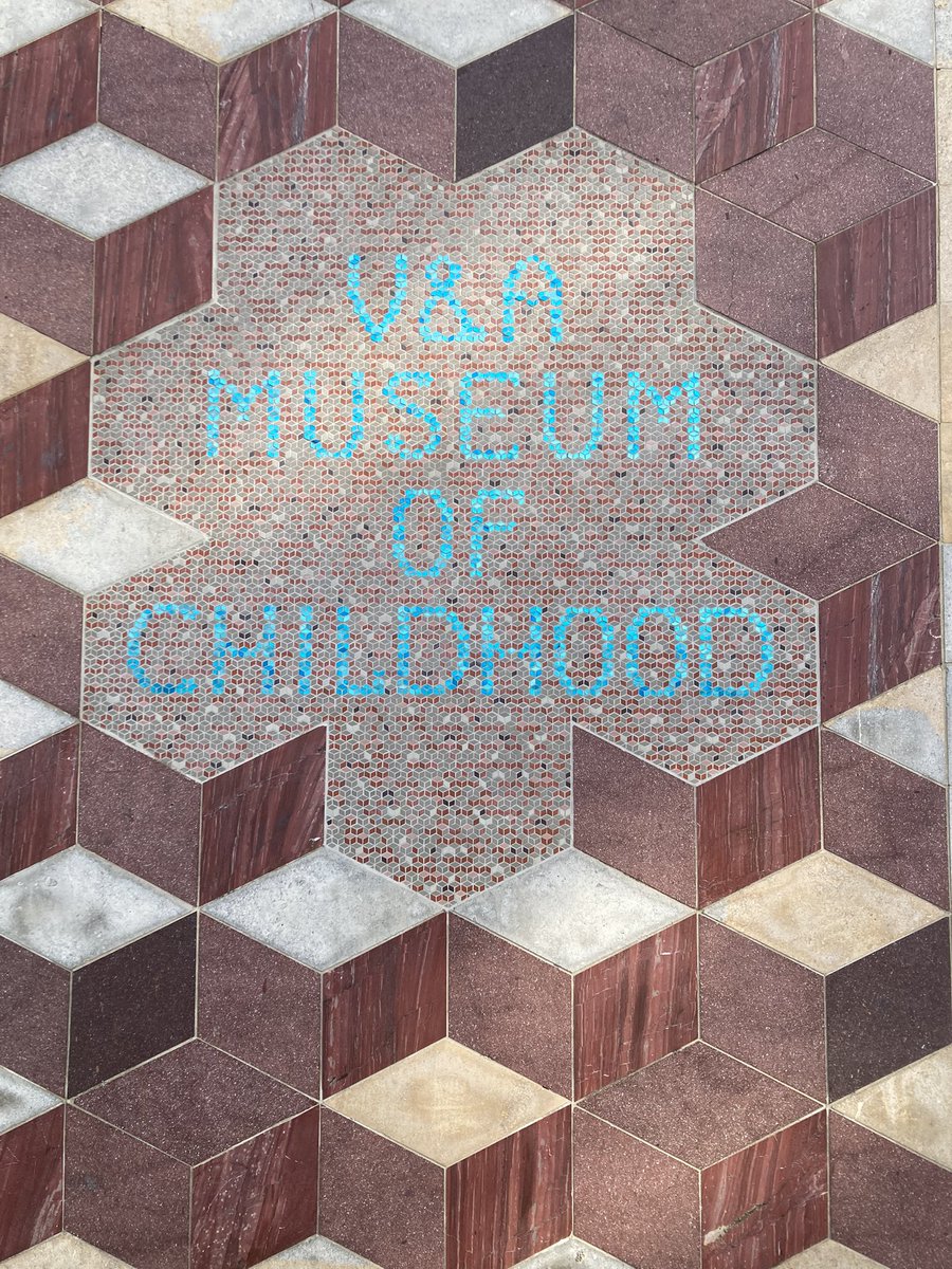 Laura Nathan tweet media