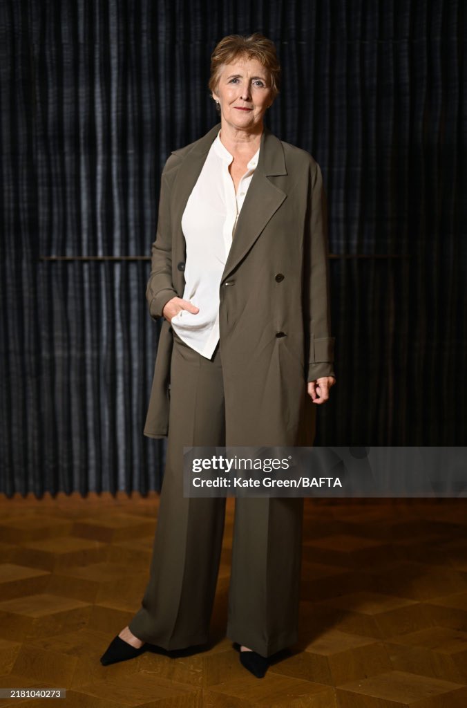 kefbgroup12's tweet image. Fiona Shaw with Eve Hewson, Anne-Marie Duff, Eva Birthistle, Sarah Greene and Sharon Horgan attend the BAFTA TV Preview of &quot;Bad Sisters&quot; Series 2 Q&amp;amp;A held at BAFTA on October 25, 2024 in London, England.

(Photo by Kate Green/BAFTA/Getty Images for BAFTA) #fionashaw