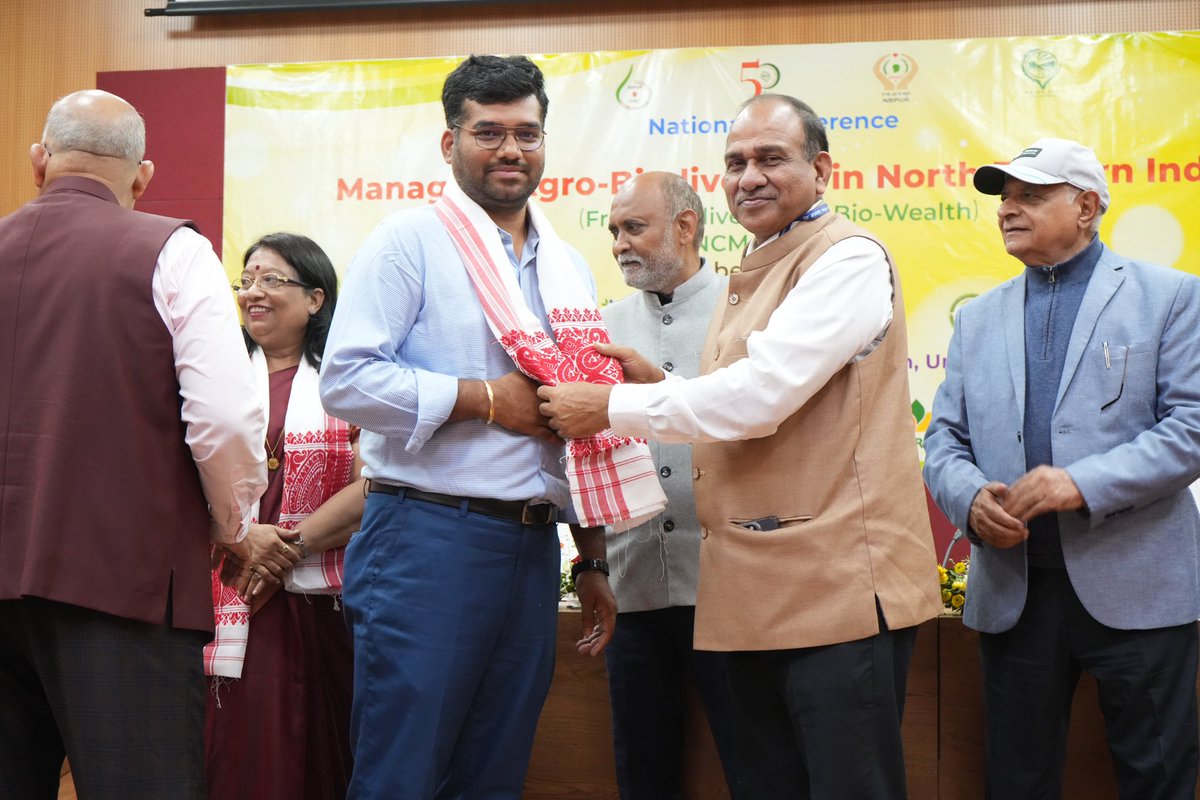 Kuldeep Tripathi (@kuldeeppgr) on Twitter photo I am glad to have participated in #NCMAN2024 jointly organized by <a href="/IJPGR/">Indian Society of Plant Genetic Resources</a> <a href="/INbpgr/">ICAR-NBPGR</a> <a href="/icarindia/">Indian Council of Agricultural Research.</a> in collaboration with <a href="/ICARDA/">ICARDA</a> <a href="/ICRISAT/">ICRISAT</a> <a href="/BiovIntCIAT_eng/">Alliance of Bioversity International and CIAT</a> <a href="/PPVFRAIndia/">PPVFR Authority-India</a> #taas I am glad to have participated in #NCMAN2024 jointly organized by <a href="/IJPGR/">Indian Society of Plant Genetic Resources</a> <a href="/INbpgr/">ICAR-NBPGR</a> <a href="/icarindia/">Indian Council of Agricultural Research.</a> in collaboration with <a href="/ICARDA/">ICARDA</a> <a href="/ICRISAT/">ICRISAT</a> <a href="/BiovIntCIAT_eng/">Alliance of Bioversity International and CIAT</a> <a href="/PPVFRAIndia/">PPVFR Authority-India</a> #taas