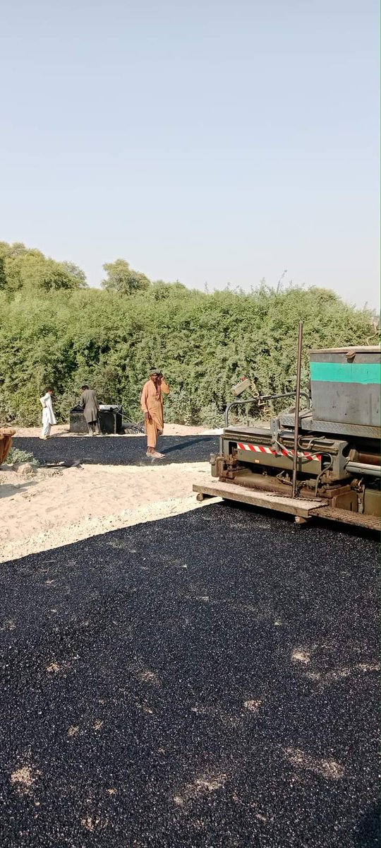 TeamKhalidKhan's tweet photo. خدمت میں سب سے اگے ،
خادم عوام میر خالد احمد خان لونڈ کی طرف سے اوباڑو میں عوامی خدمات جاری ،
#GhotkiWorks #MNA #PPP #NA198 #PS18Ubauro #Ubauro #PPPGhotki @KhalidKhanLound https://t.co/FpoLsdIYiZ