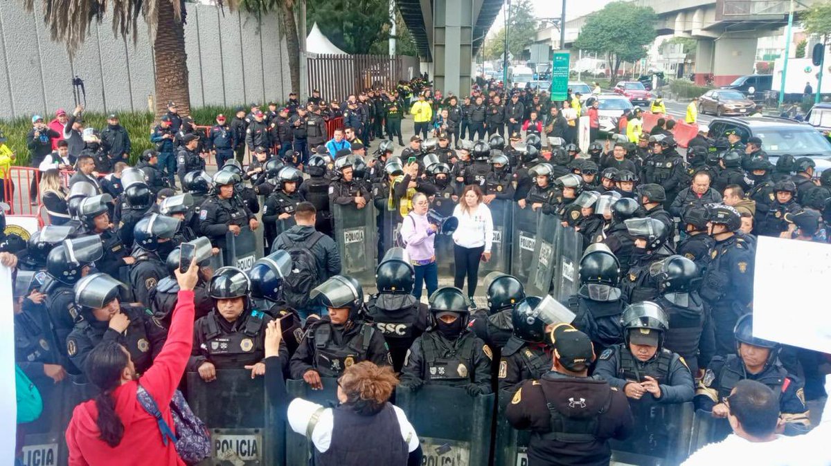 Hoy es claro que tenemos un Estado opresor y un gobierno autoritario que trata de silenciar la voz de mis compañeras juzgadoras!