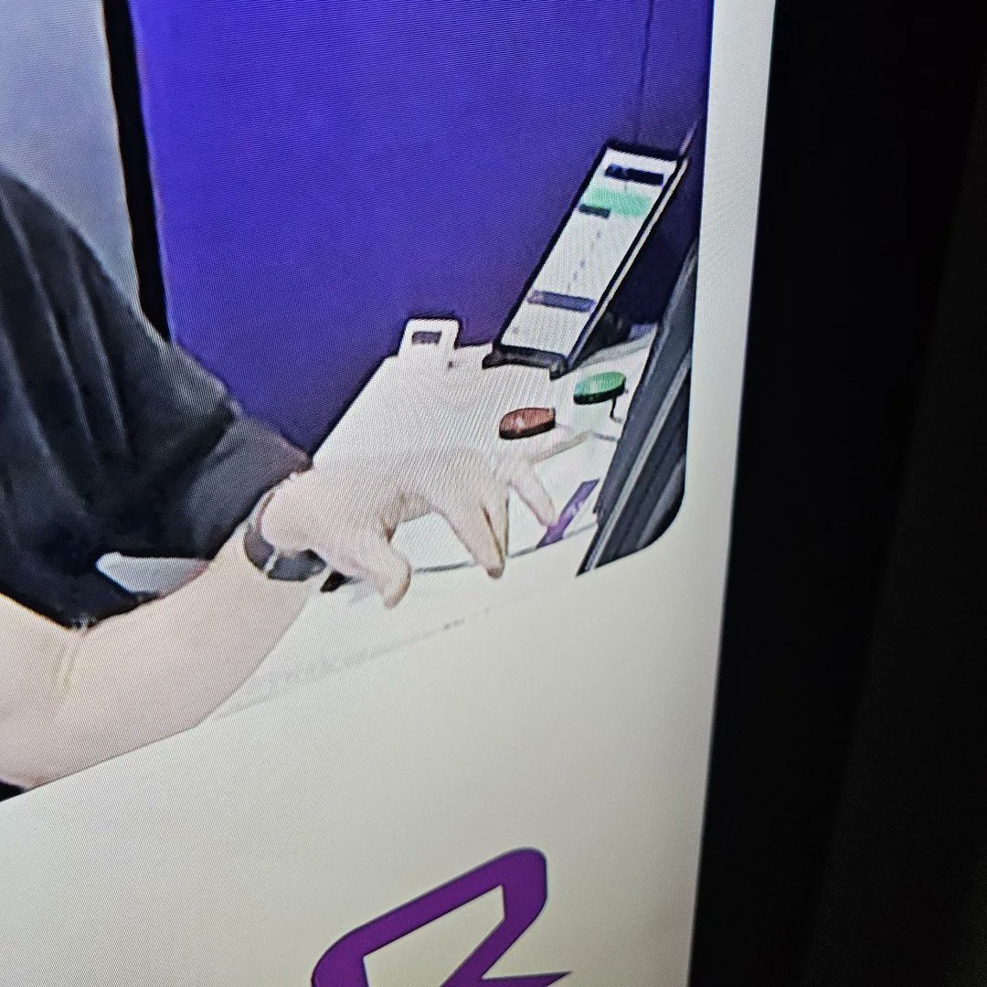 TrollFootball's tweet photo. One of the VAR official was playing FPL on his mobile https://t.co/wKqEXouIDM