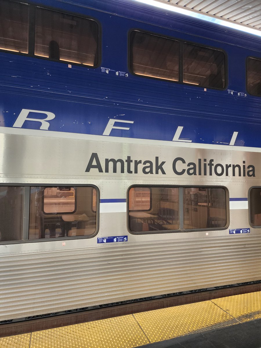 Rich_GuinNFT's tweet image. #LoAngeles during a #WorldSeries2024 is a vibe!  🧢⚾️