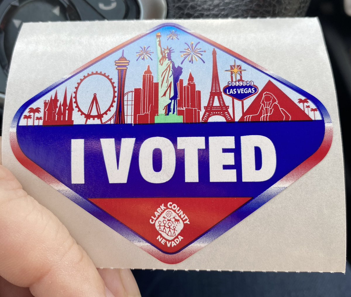 RobinReadsBooks's tweet photo. I voted…for @VP , because I will not be made a second class citizen in my own country; for @Eady4Kids in CCSD District B, because racist, anti-LGBTQ Ms4L have no place in schools; and Yes on Question 6 because decisions about healthcare are made between me and my doctor, period. https://t.co/8lV7itps8L