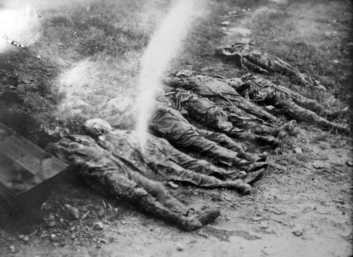 La nit del 9 al 10 de setembre de 1936, 21 civils de Puigcerdà van ser detinguts per milicians. L'endemà, van ser afusellats prop del còrrec del Gavatx, al terme d'Urtx. 

La <a href="/tereturi/">Teresa Turiera-Puigbò</a> en parla en un dels articles del dossier del darrer número, que ja podeu trobar a la venda.