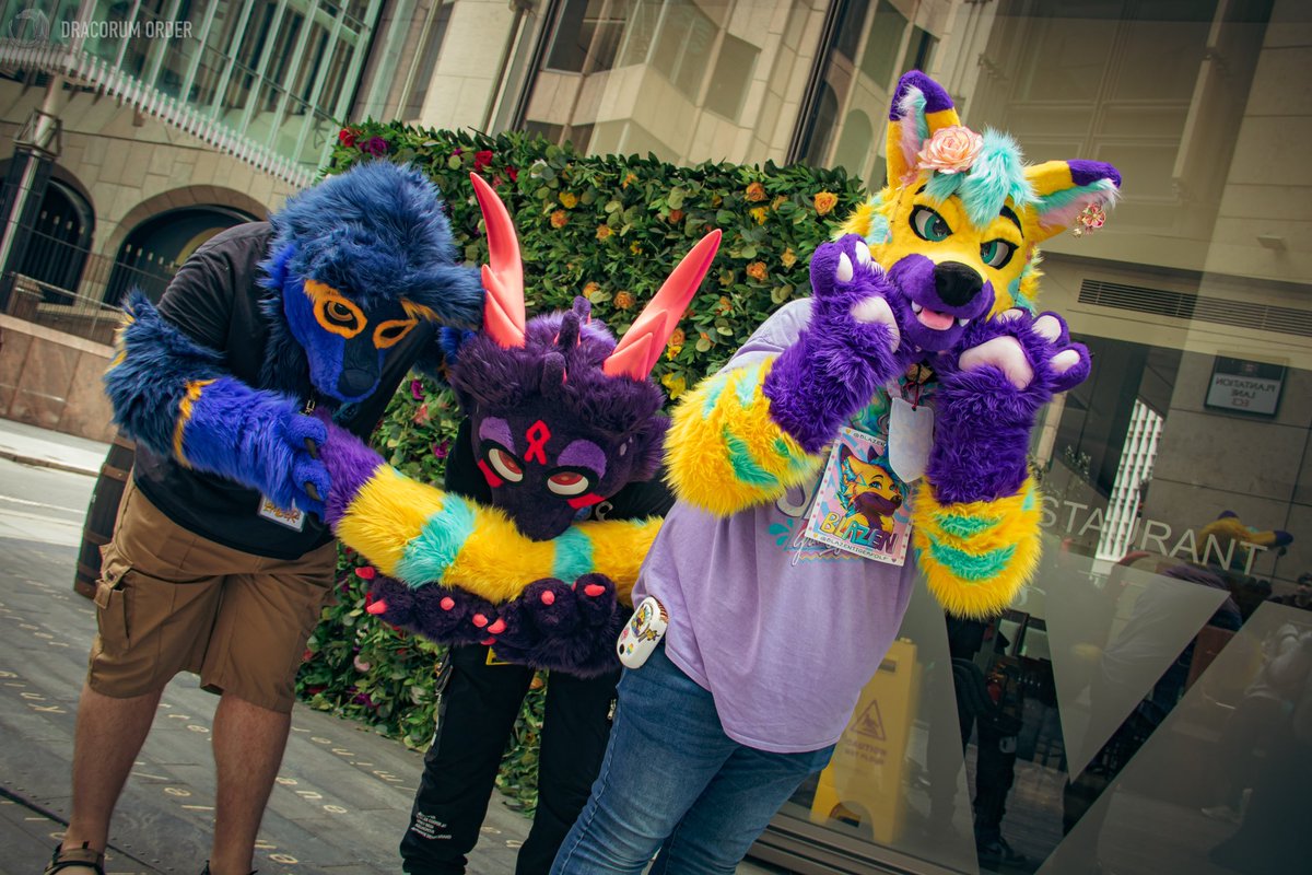 πΈπBlazenππΈ π CFz#787 (@blazentigerfolf) on Twitter photo Noooooo it may look tasty but my tail is not a snack! Someone help me ππππ
πΈ: <a href="/DracorumOrder/">Dracorum Order π§§</a> & @Rennie_Deer
πͺ‘: <a href="/HouseOfCardsFur/">β οΈ House Of Cards Fursuits β οΈ</a> Noooooo it may look tasty but my tail is not a snack! Someone help me ππππ
πΈ: <a href="/DracorumOrder/">Dracorum Order π§§</a> & @Rennie_Deer
πͺ‘: <a href="/HouseOfCardsFur/">β οΈ House Of Cards Fursuits β οΈ</a>