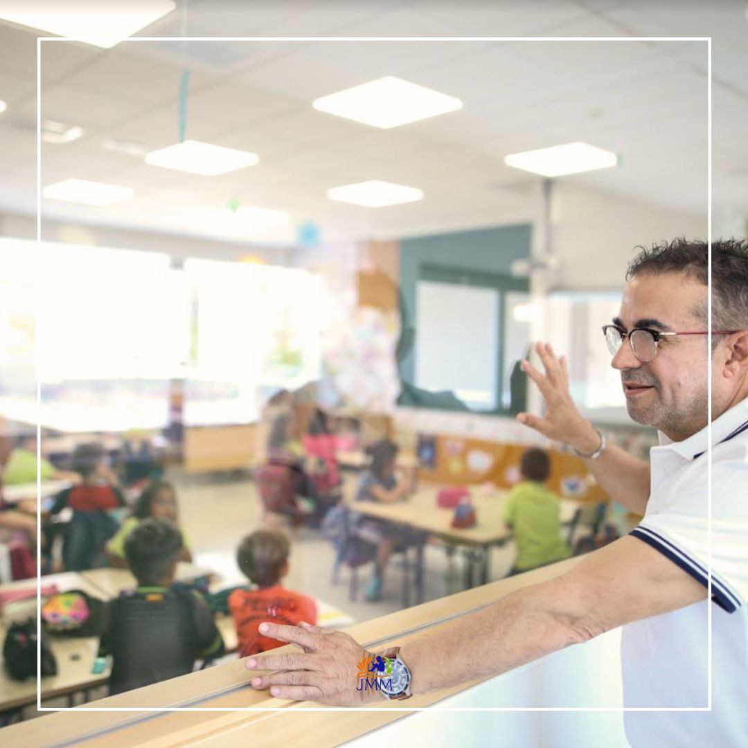 MarzaMerce's tweet photo. 🌟 "La escuela nos pide metodologías activas para afrontar los nuevos retos." 📚

#MetodologíasActivas #InnovaciónEducativa #AprendizajeActivo #RetosEducativos #EducaciónDelFuturo https://t.co/5kwrvC8VLp