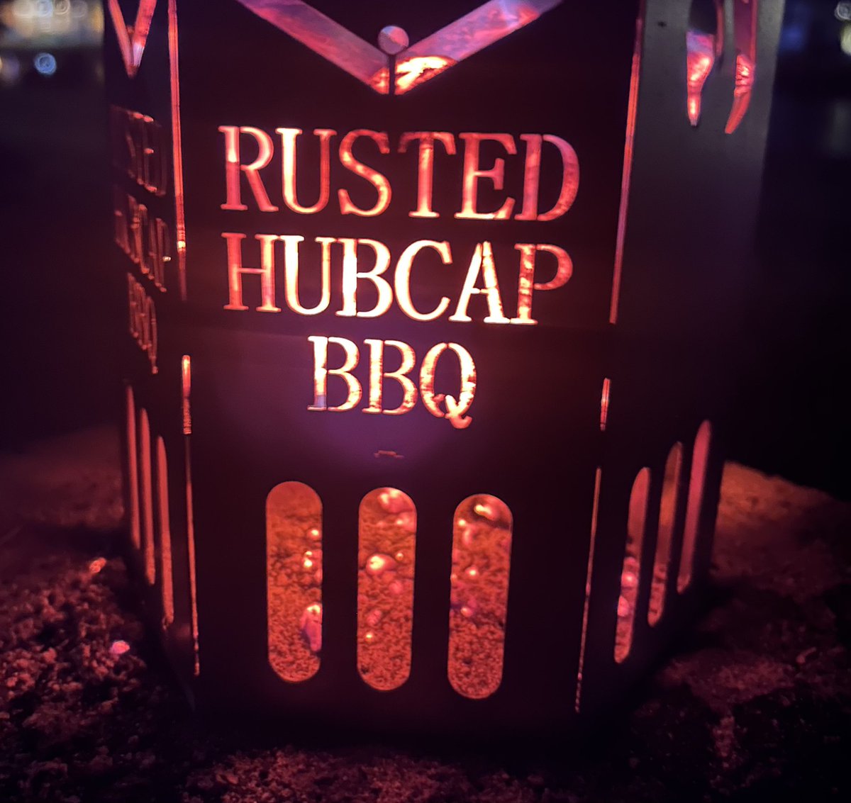 r_hubcap's tweet photo. https://t.co/B8jEUsSJJz