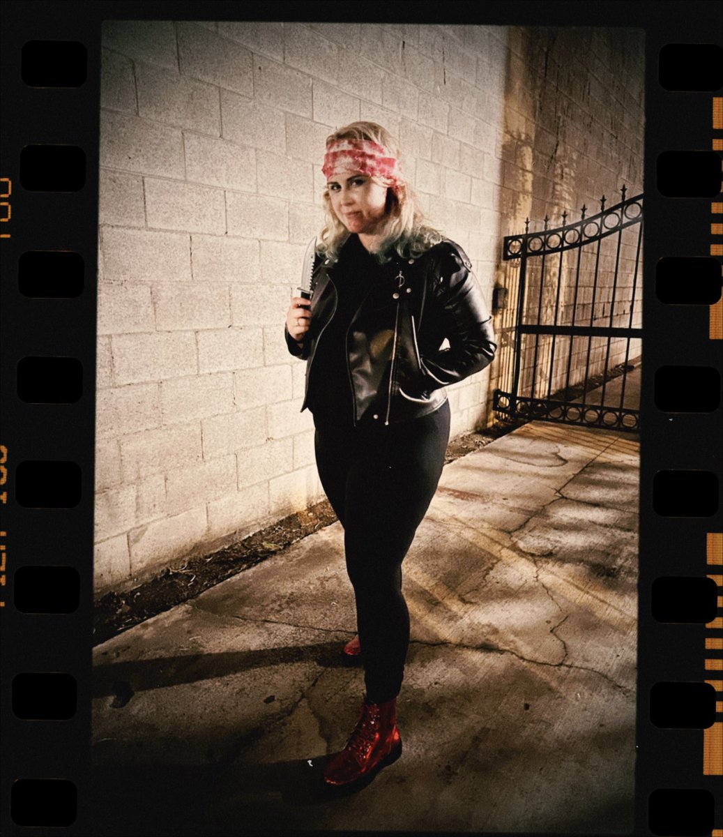 cnuwer's tweet photo. Love hurts, @strangedarlingx 

#StrangeDarling #Halloween https://t.co/sQ8m5wFDhC