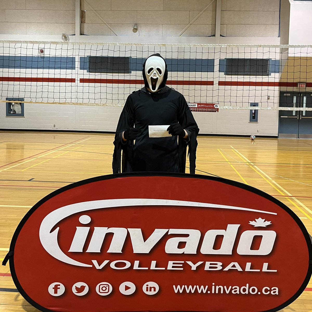 Invado sure was in the Halloween spirit! Thanks to everyone who showed their support in our 🎃MONSTER SMASH🎃 in support of @ontariospca ! 

See you in our BIG MONEY Co-ed 6’s on Sun Nov 10th!

#invadovb #halloweentournament #montersmash #ontariospca #volleyballtourney