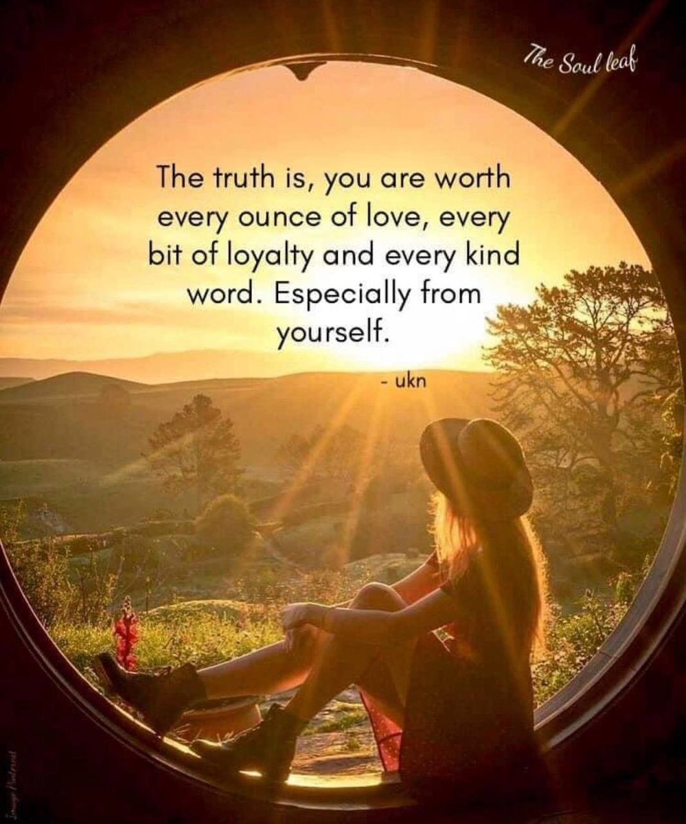martymillionz's tweet photo. The truth is, you are worth every ounce of love, every bit of loyalty and kind word. Especially from yourself. #loveyourself #love #loyalty #bekind #life #inpsiration #motivation https://t.co/Dq6VrNznME