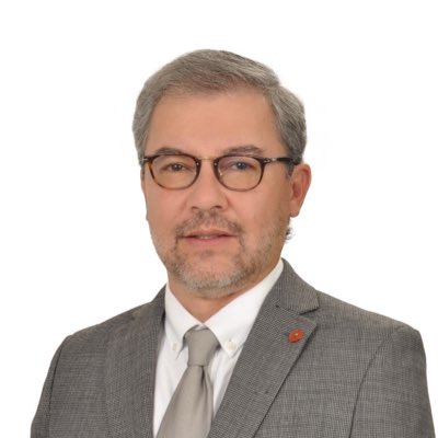 WCProfe's tweet photo. #NuevaFotoDePerfil https://t.co/GJch8cuco0