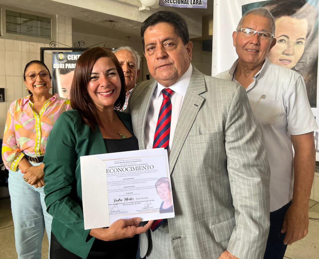 ADOrg_Laraof's tweet photo. #27Oct La Pochocha siempre ha sido un icono referencial en la cultura del partido a nivel nacional. Casa de encuentro permanente de sus militantes, jamás negaremos nuestros orígenes, nunca nuestra fe militante. Hoy a 102 años del natalicio de CAP. https://t.co/VSfAzhsHWy