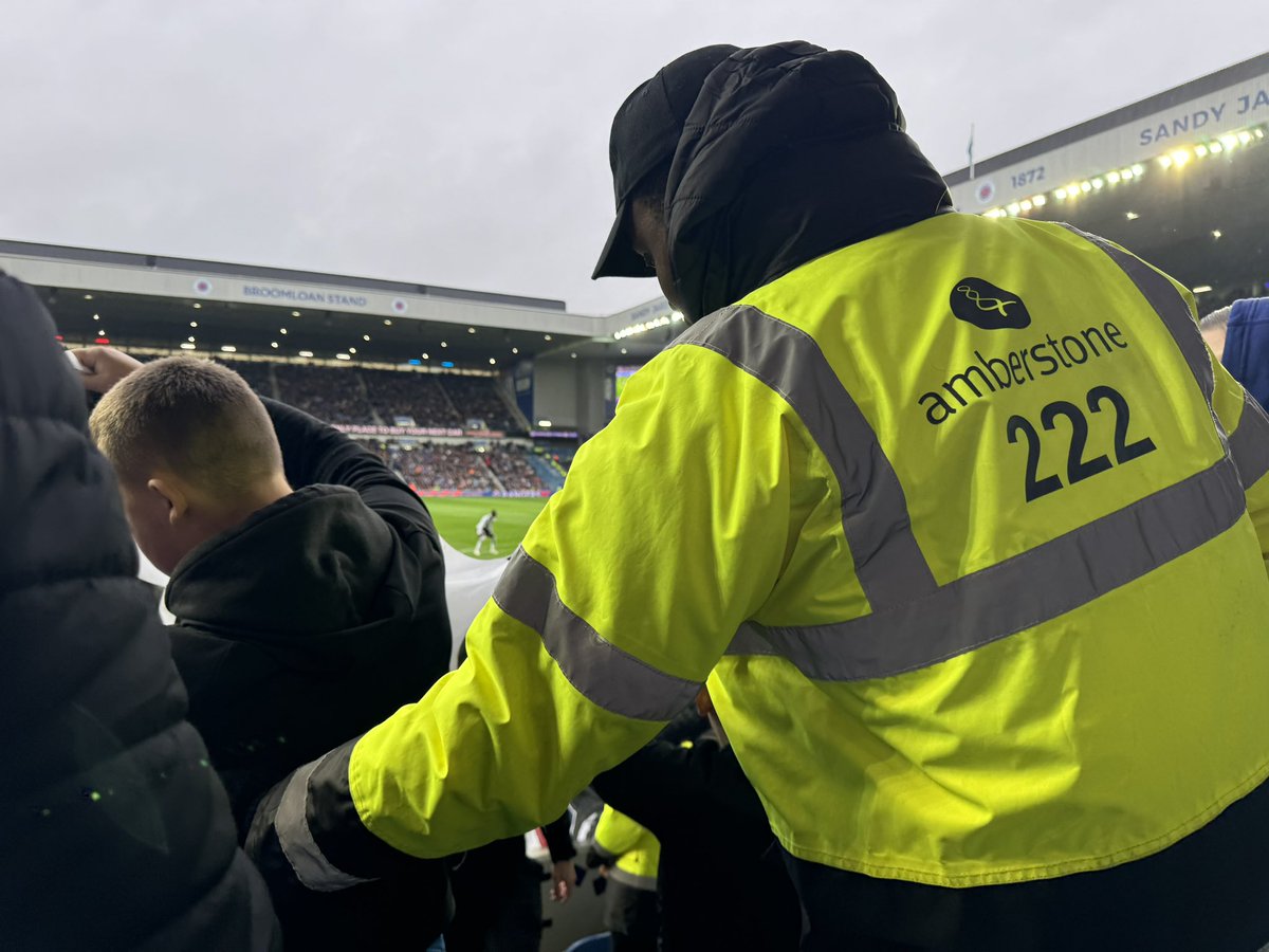 mr_goldfish's tweet photo. @derekjo90377694 @RangersFCSLO This my view now https://t.co/6lOqUwPFbS