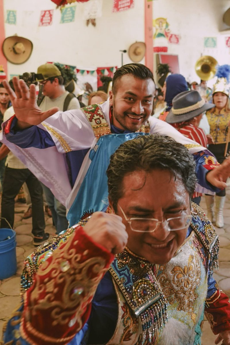 Feliz cumpleaños <a href="/robertsolisvall/">Roberto Solís</a> que este nuevo ciclo esté lleno de muchas bendiciones, alegrías y éxitos para ti, tu familia y tu municipio. En todos los ámbitos de tu vida sé que seguirás haciendo un gran trabajo como hasta ahora. 

Feliz vida, amigo mío. 🙌🏻🎁

#PepeCinto