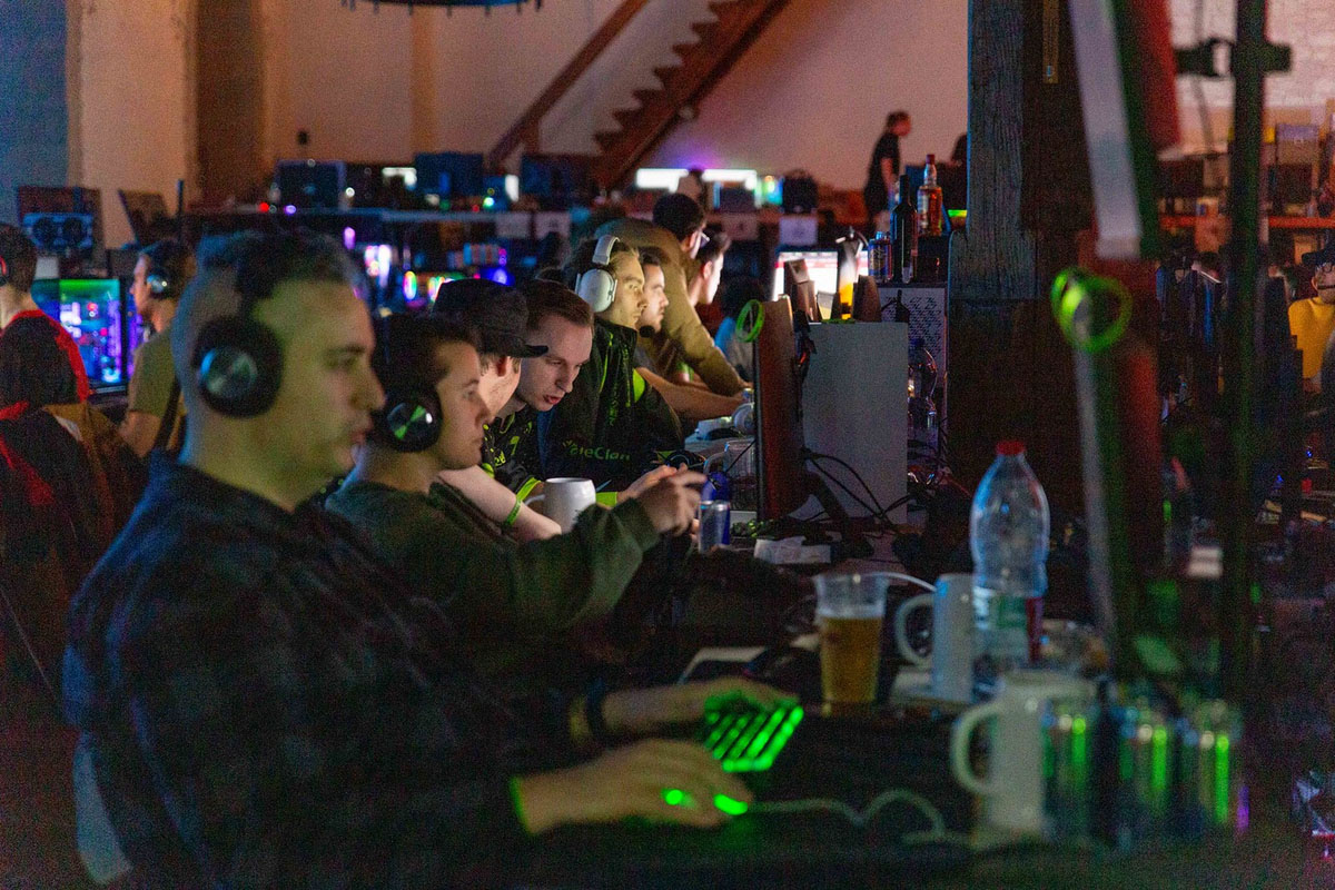 ZeroOneClan (@zerooneclan) on Twitter photo Unique LAN party at Lenzburg Castle 🏰! With just 116 participants and a medieval setting, #LANzBURG was an unforgettable experience! Huge thanks to <a href="/LockAndLoadCH/">Lock and Load</a> and <a href="/ProCloudAG/">ProCloud AG</a> for this special event! ❤️🔥 #LANParty Unique LAN party at Lenzburg Castle 🏰! With just 116 participants and a medieval setting, #LANzBURG was an unforgettable experience! Huge thanks to <a href="/LockAndLoadCH/">Lock and Load</a> and <a href="/ProCloudAG/">ProCloud AG</a> for this special event! ❤️🔥 #LANParty