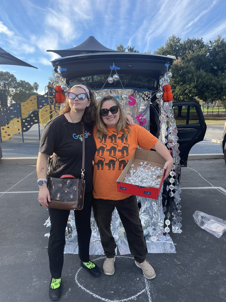 Trunk or Treat at Westlake Hills Elementary School - disco!! Thank you to Paula Nathan and Avalon for their decorating skills.