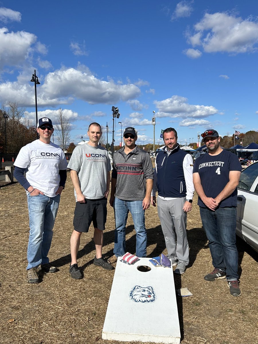 SeethersUConn's tweet photo. Seethers Reunion at UConn Football tailgate. Celebrating 25 year anniversary of 1st of 4 @UConnRec Intramural Softball Championships. 
Thanks to all who came https://t.co/e2hJIGpepP