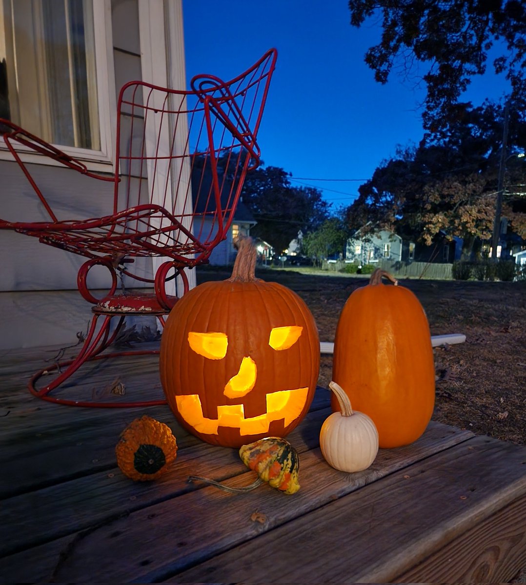 SaraHackbarth's tweet photo. 🎃🎃🎃
#fallismyfavorite https://t.co/HOGlbPxoVG