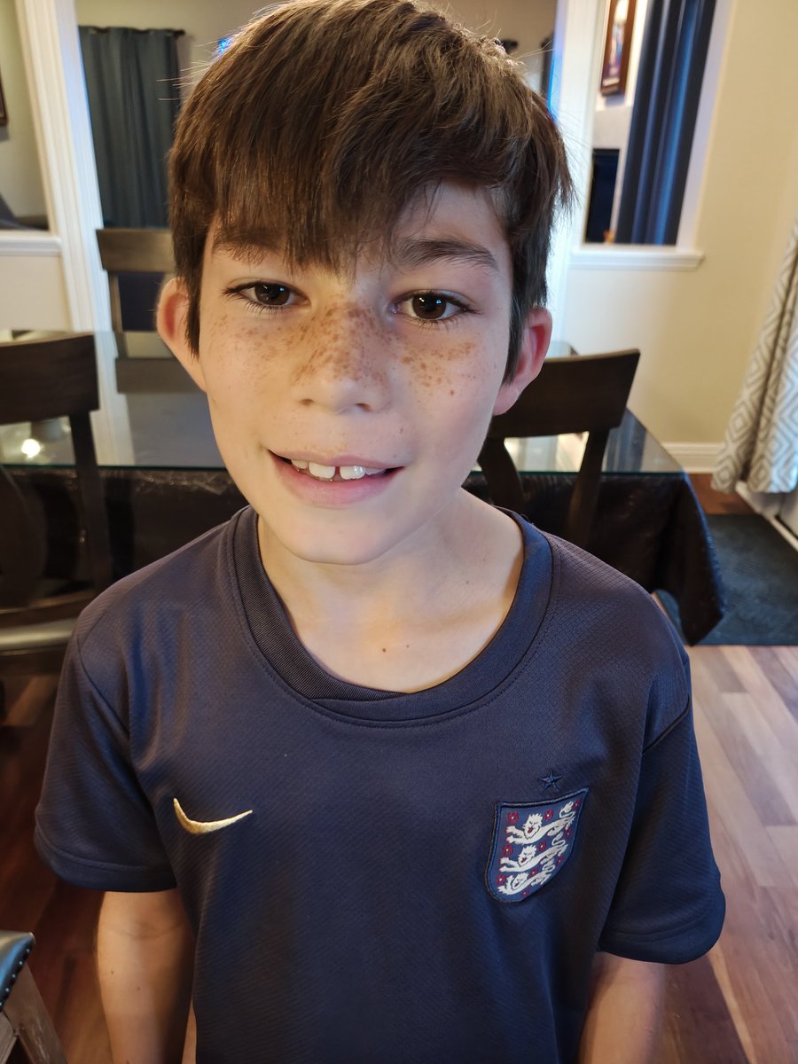 Amy Infanzon tweet media