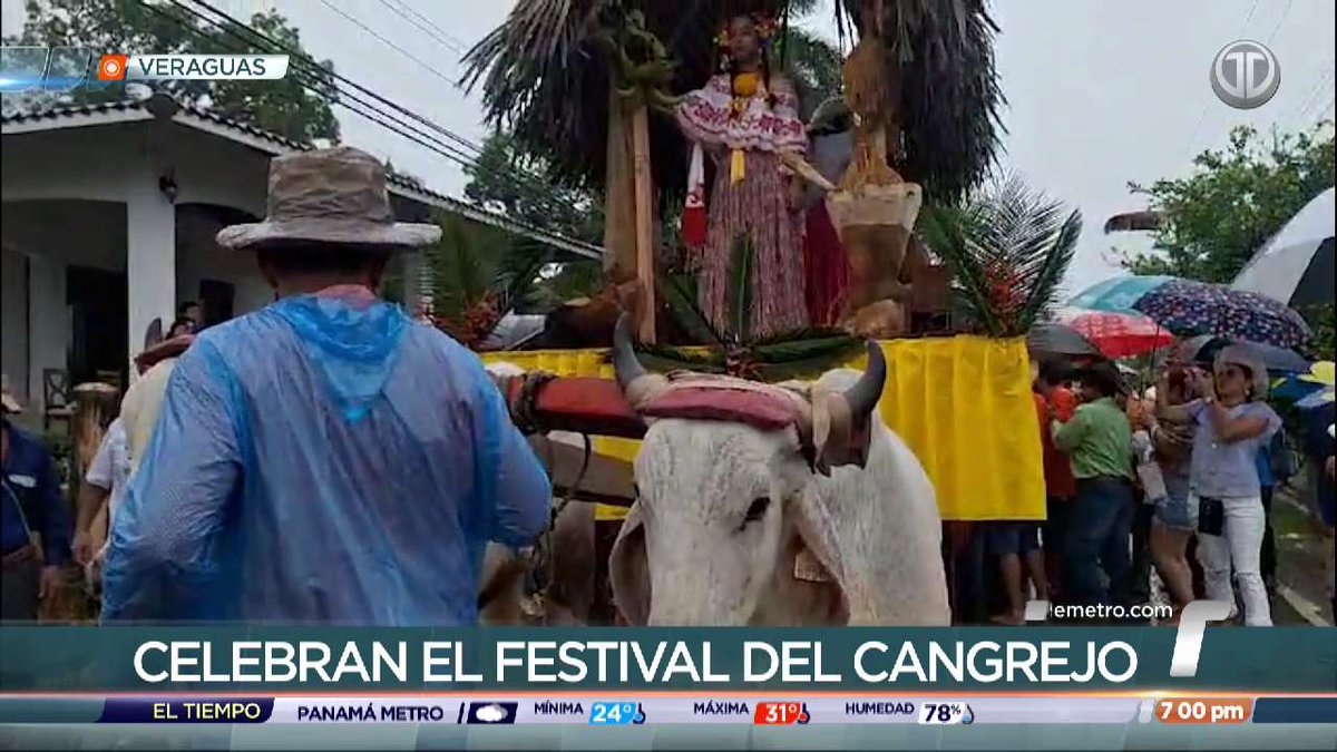TReporta's tweet photo. Celebran el Festival del Cangrejo y el Marisco Montijano en la provincia de veraguas.
La periodista Solangel Ruiz fue escogida como abanderada y acompañó la delegación del Florentino.
#TReport https://t.co/uKA1kfW2xu