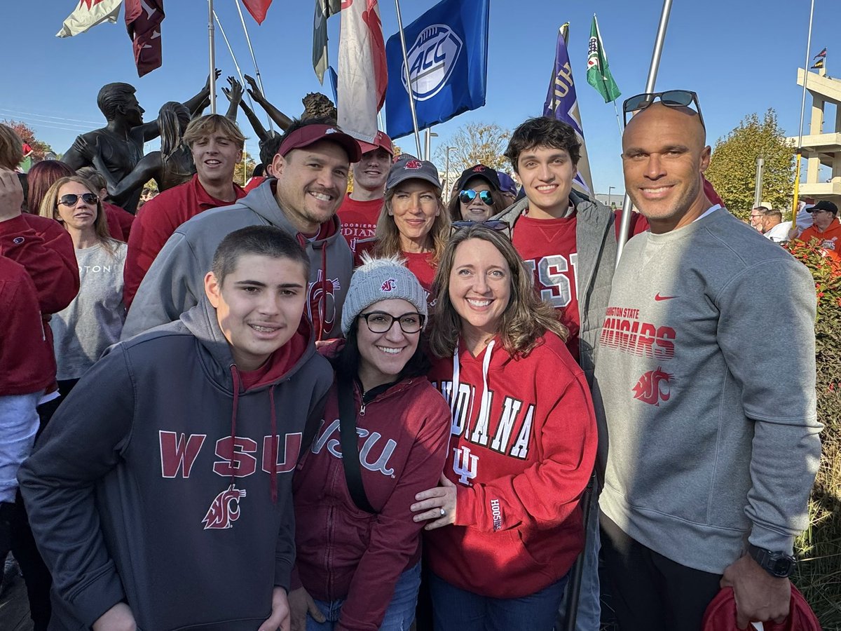 Deborah Hayward tweet media