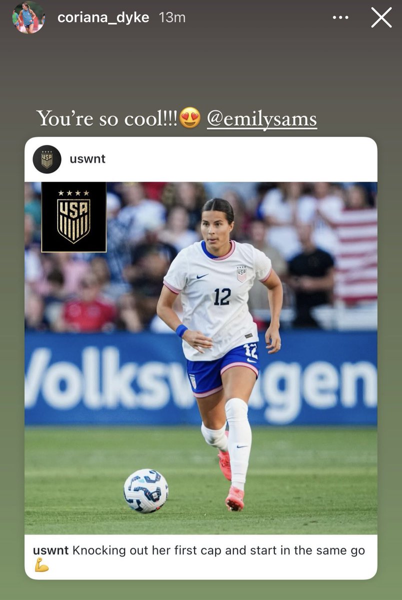 ORLPride's tweet photo. The @emilymadril fan club ✨ https://t.co/ySNcRLDL8v