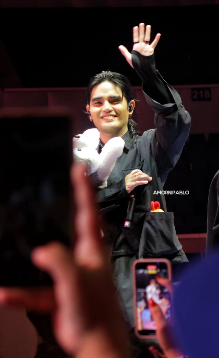 MistyKikay25's tweet photo. Braided hair Pablo was so damn CUTIE PA2TIE 😍😍😍😍

CTTO
#SB196thAnniversary
#SB19DunkinPHThanksgiVIng https://t.co/ZrSqbZ2lqG
