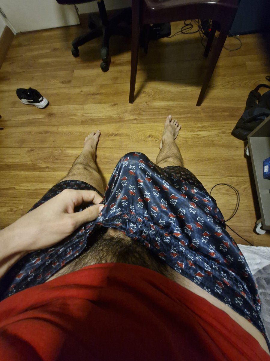quer ver uma piroca muito grossa

curtiu = foto do pau
rt = video batendo 

#brotheragem
#BRODERAGEM
#BrotheragemHetero
#BUNDASAWARDS
#PINTOSAWARDS
#PINTOAWARDSGAY
#PINTOSAWARDS 
#PINTOAWARD 
#Pintoawards
#PINTOSAWARD
#TROCONUDSAWARD
